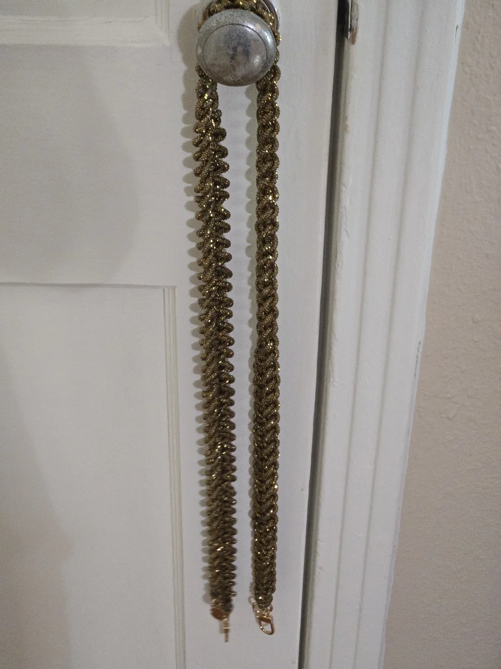 RockNot 46" Antique Gold, Glitter Lace Strap New, Never Used - Picture 2 of 3